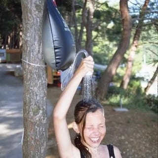 Instalație Solară LED pentru Camping 8 m, Lumină Oriunde