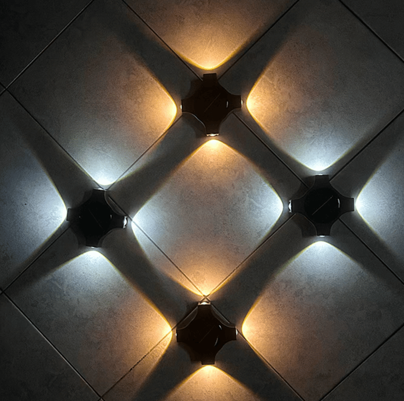 Lampă Solară cu Lumină în 4 Direcții, pentru Perete și Gard